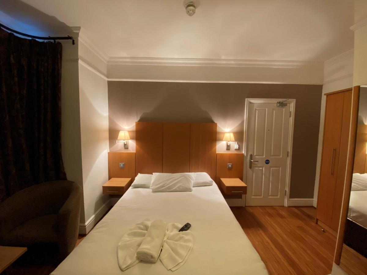 Buckingham Hotel High Wycombe Dış mekan fotoğraf