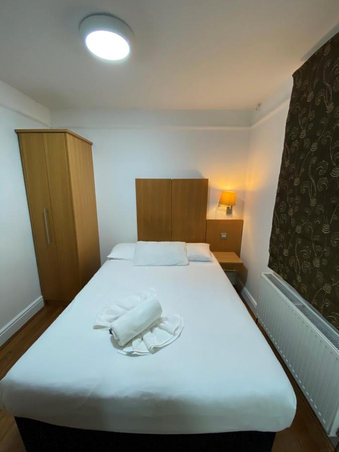 Buckingham Hotel High Wycombe Dış mekan fotoğraf