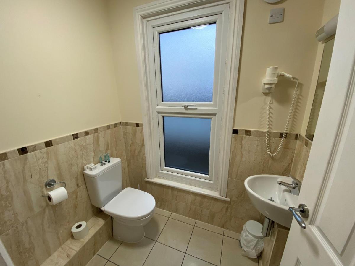 Buckingham Hotel High Wycombe Dış mekan fotoğraf