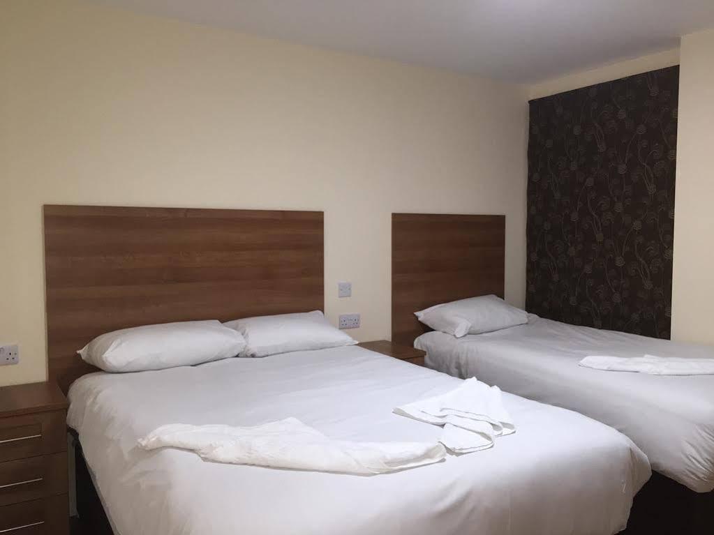 Buckingham Hotel High Wycombe Dış mekan fotoğraf