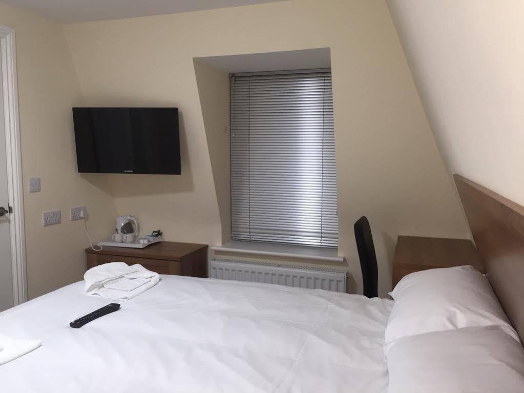 Buckingham Hotel High Wycombe Dış mekan fotoğraf