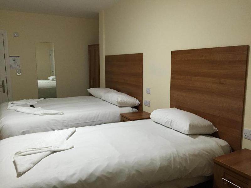 Buckingham Hotel High Wycombe Dış mekan fotoğraf