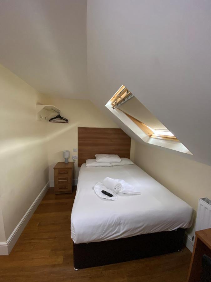 Buckingham Hotel High Wycombe Dış mekan fotoğraf