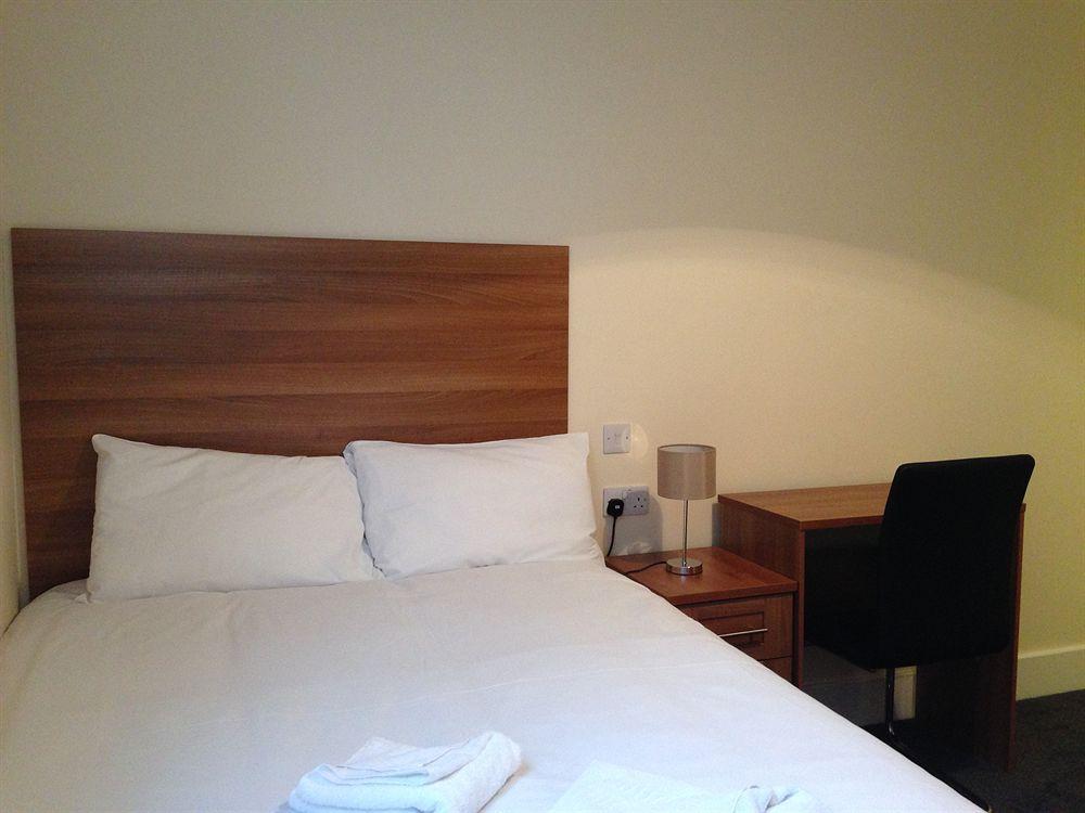 Buckingham Hotel High Wycombe Dış mekan fotoğraf